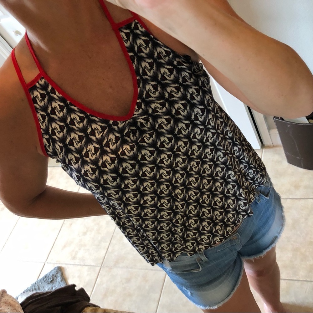 EUC. Ya Los Angeles Strappy Top.